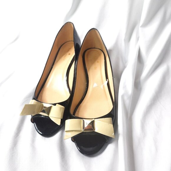 kate spade Shoes - Kate Spade Women's Size 9 Peep Toe Bow Wedge Patent Leather Shoes